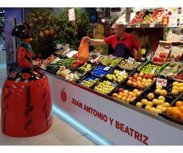 Las Meninas vuelven para ir de compras al Mercado