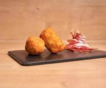 ¿Por qué gustan tanto las croquetas de jamón ibérico?