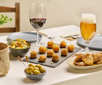 ¿Qué bebida tomar para comer croquetas?